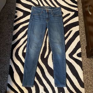 American Eagle Jegging in dark wash